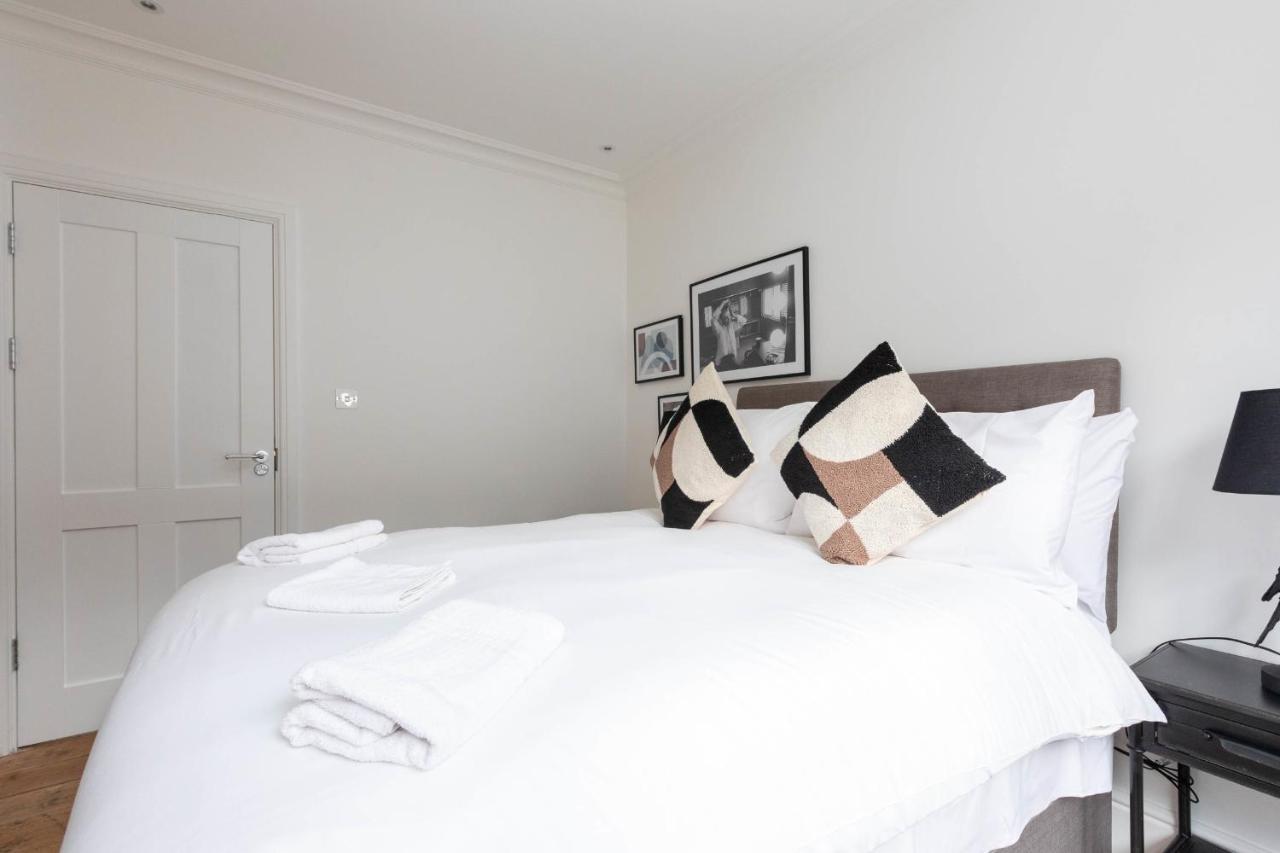 Stylish 2 Bedroom Apartment Near Oxford Street London Luaran gambar